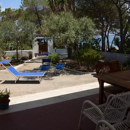 Apartments Villa Corrias Cala Liberotto Exterior photo